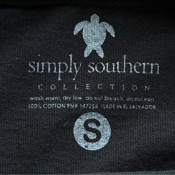 Simply Southern Collection Black Long Sleeve 100% Cotton T Shirt w/Turtle Small - Picture 8 of 8